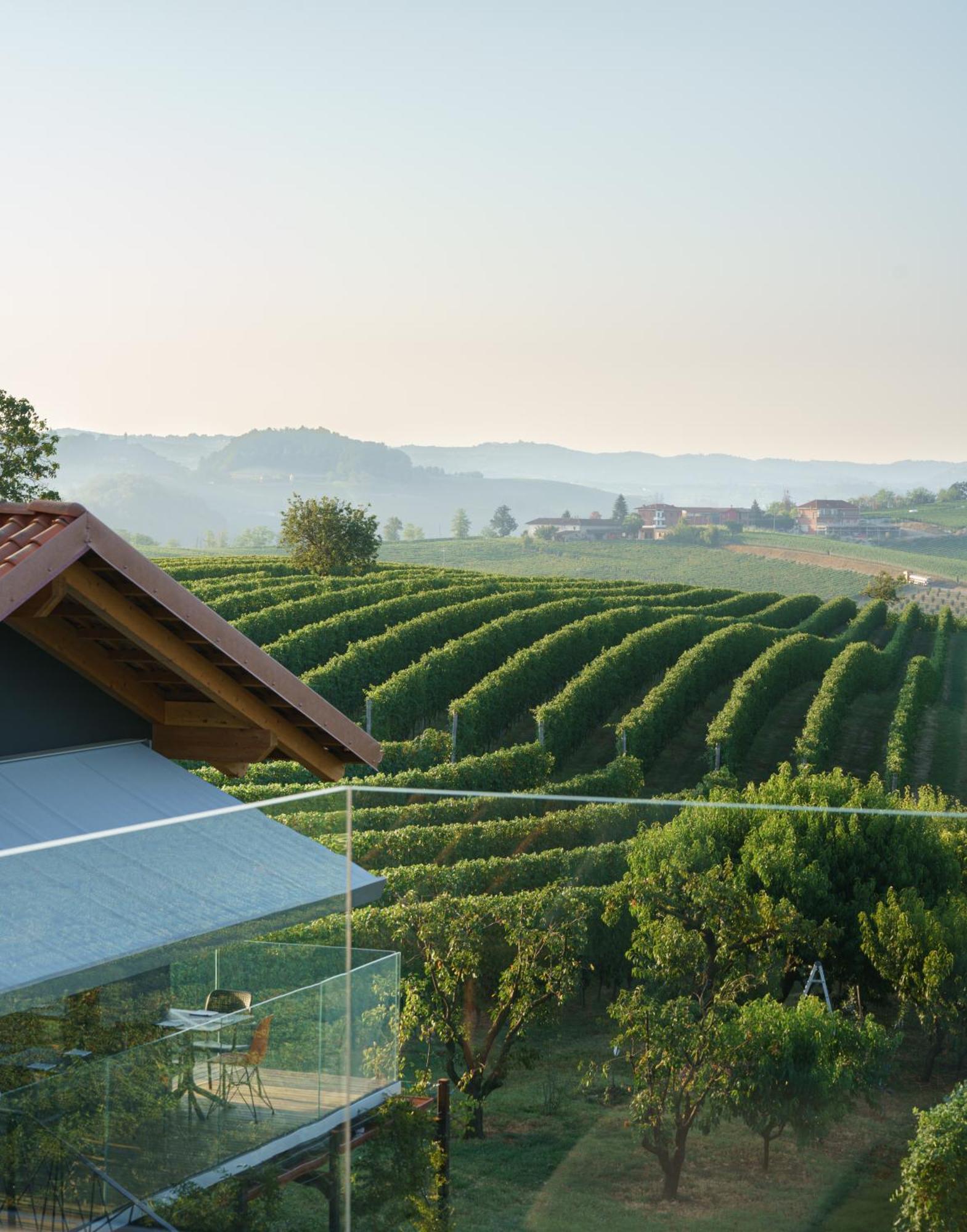 Vineho Apartment Barolo Luaran gambar